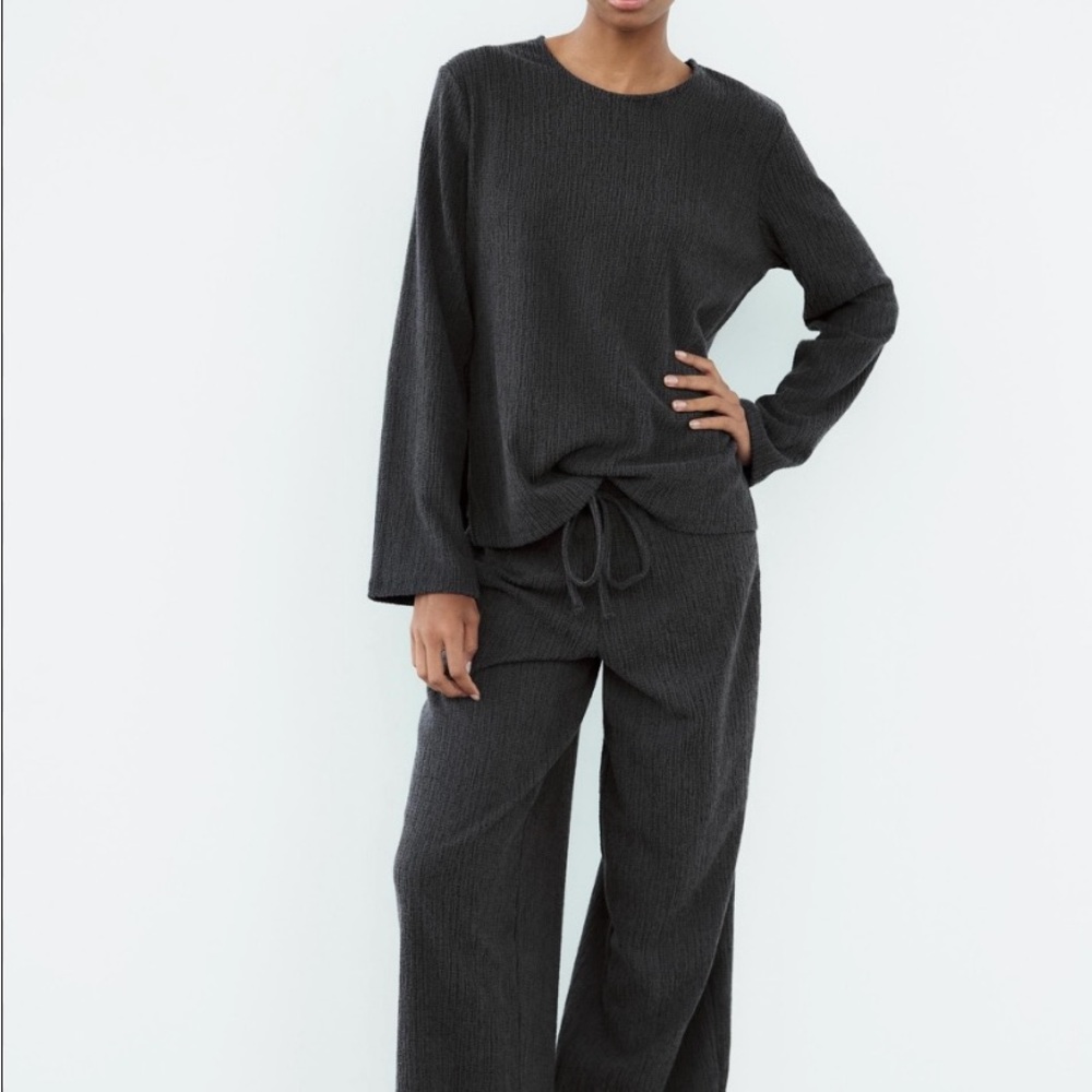 Zara Textured Tie Top